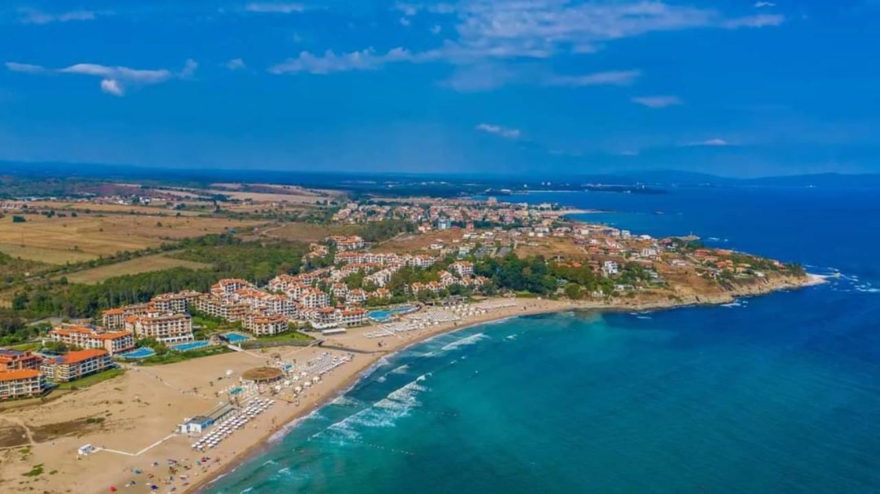 Oasis Del Mare Beach Front Hotel Lozenets Eksteriør billede