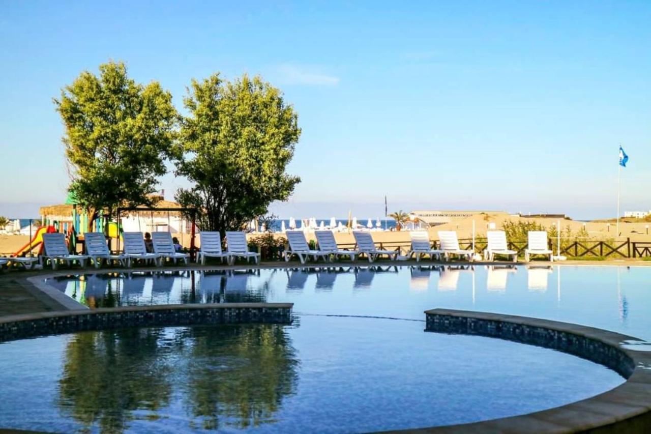Oasis Del Mare Beach Front Hotel Lozenets Eksteriør billede