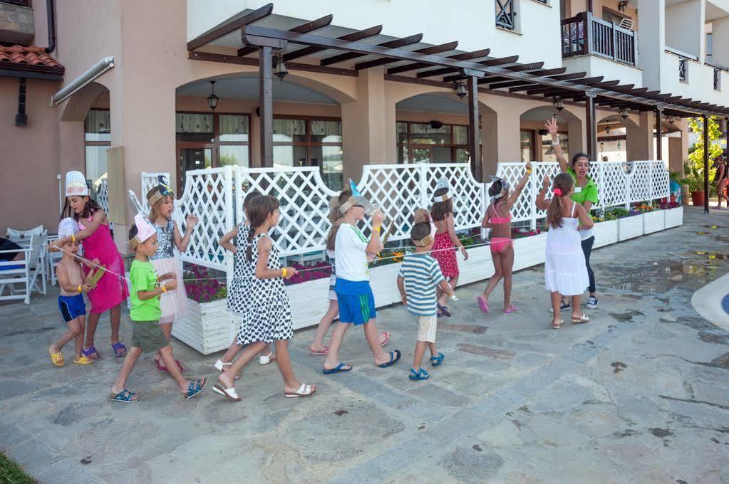 Oasis Del Mare Beach Front Hotel Lozenets Eksteriør billede