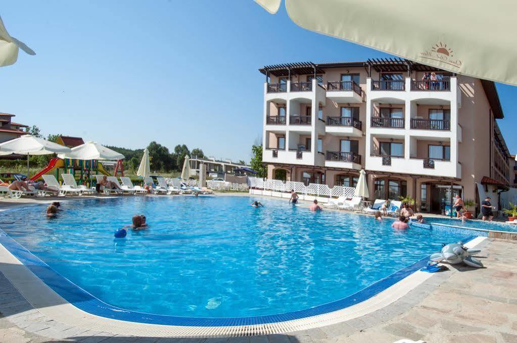 Oasis Del Mare Beach Front Hotel Lozenets Eksteriør billede